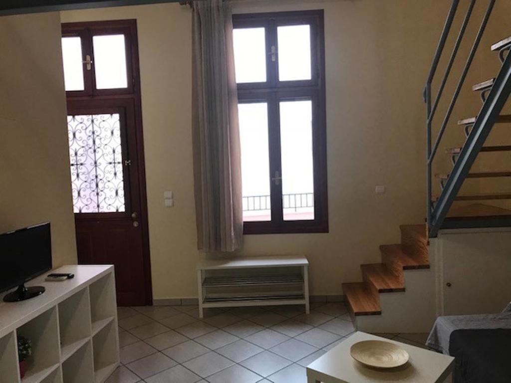 Ermoupoli, Syros City Apartments Extérieur photo