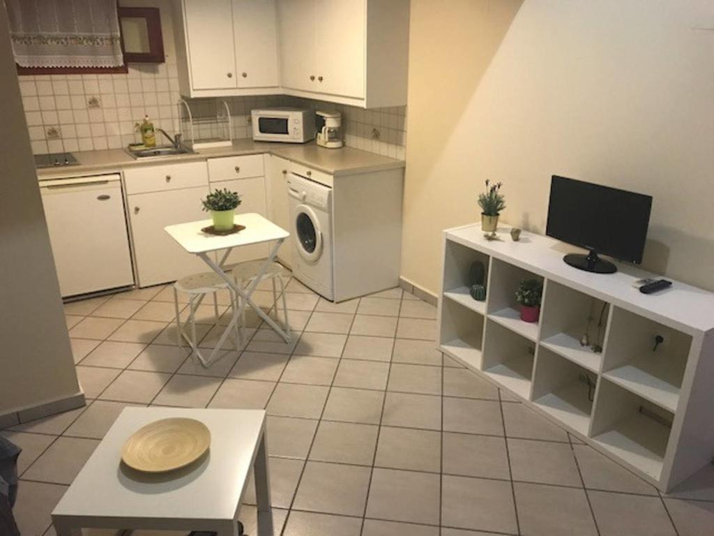 Ermoupoli, Syros City Apartments Extérieur photo